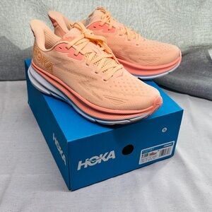 Hoka Peachy-Orange Athletic Shoes with Breathable Mesh and Thick Curved Midsole